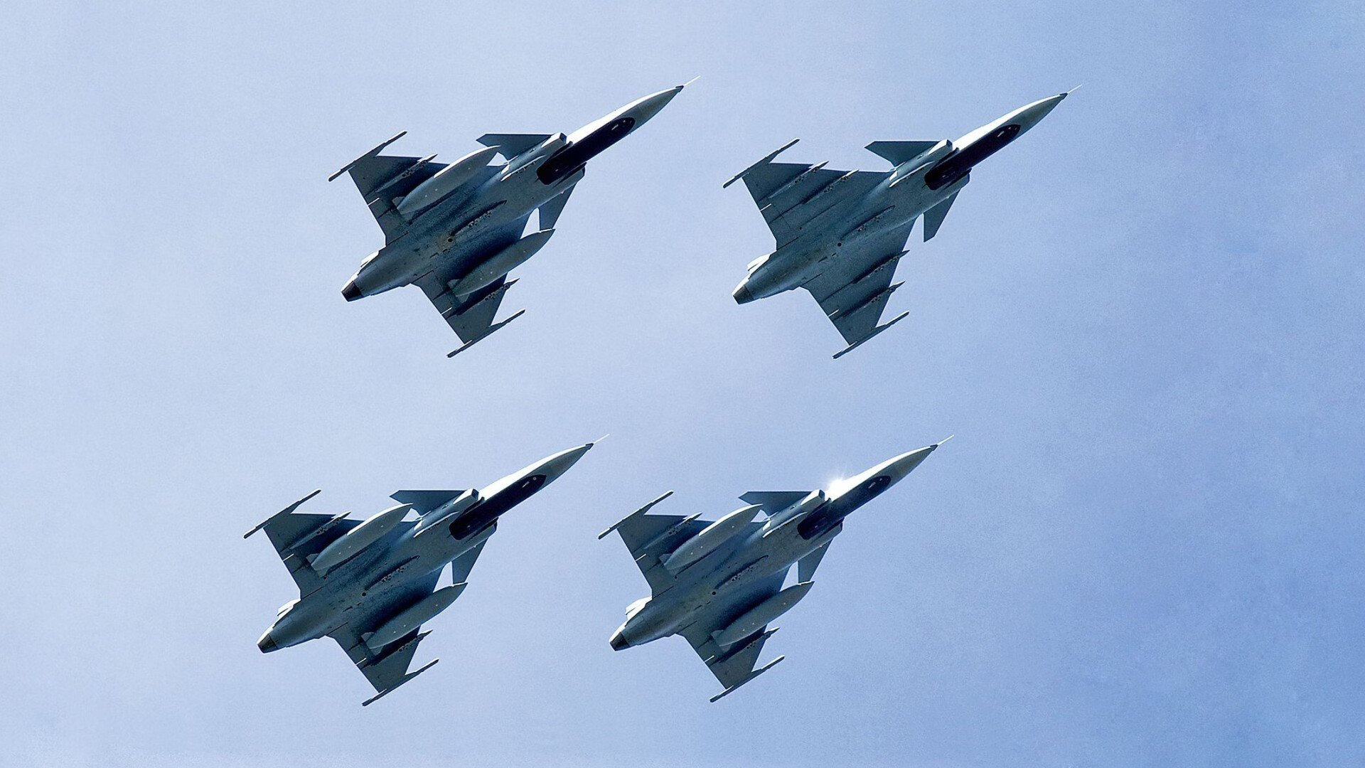 九游电竞中心-全球电竞市场规模持续扩大,亚洲地区增长迅速,2019全球电竞行业与用户发展报告